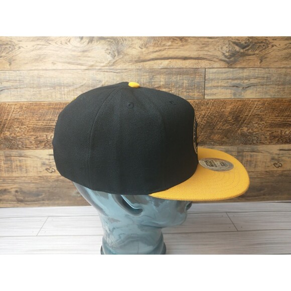 Star Wars Exclusive Smuggler's Bounty  Programmed For Etiquette Snapback Cap - Picture 4 of 11